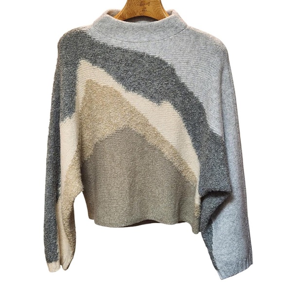 Abercrombie & Fitch Sweaters - Abercrombie Mock Neck Color-block Sweater